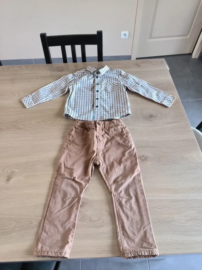 Ensemble 86 cm Chino pantalon chemise Cyrillus obaibi