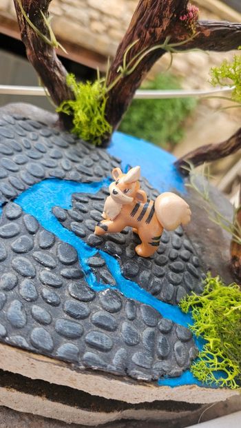 Super figurine Pokemon Nintendo Caninos