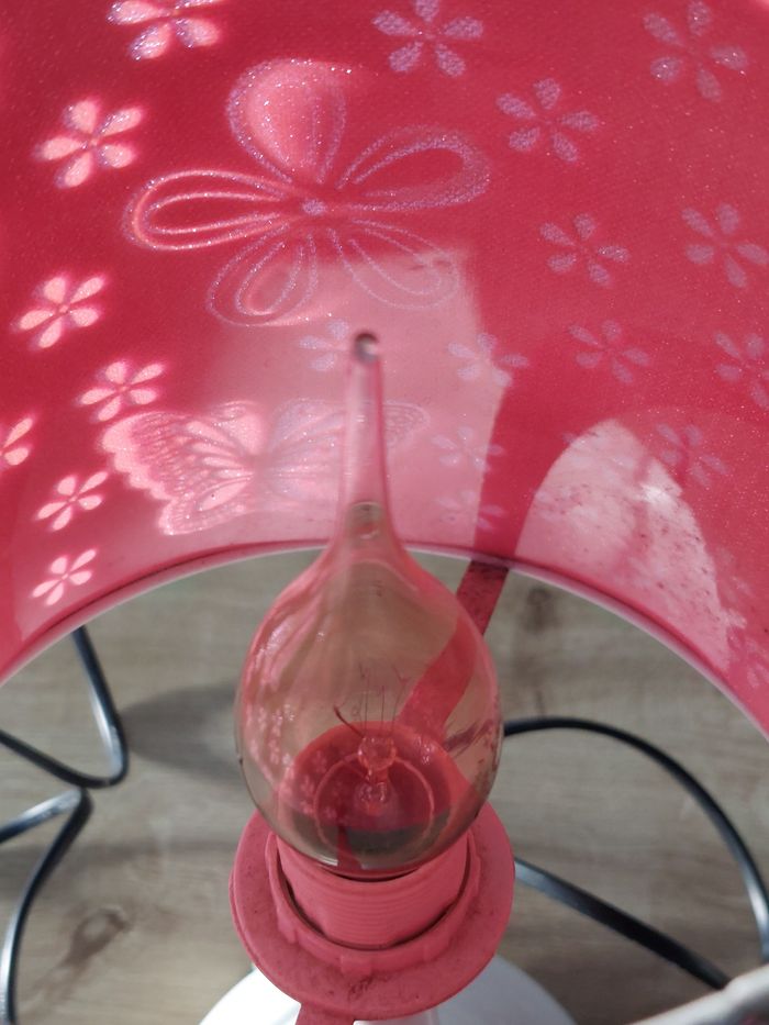 Lampe motif lumière rose - photo numéro 4