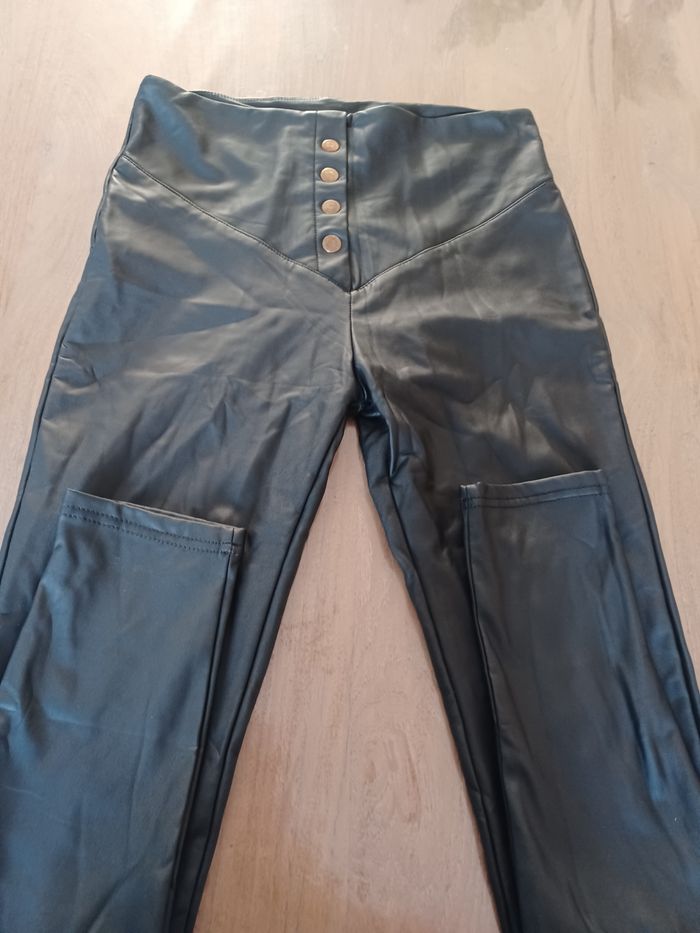Pantalon simili cuir - photo numéro 3