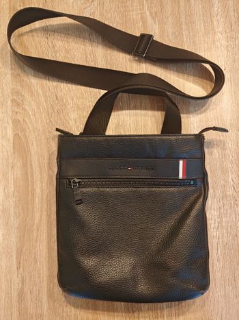 Sacoche bandoulière Tommy Hilfiger