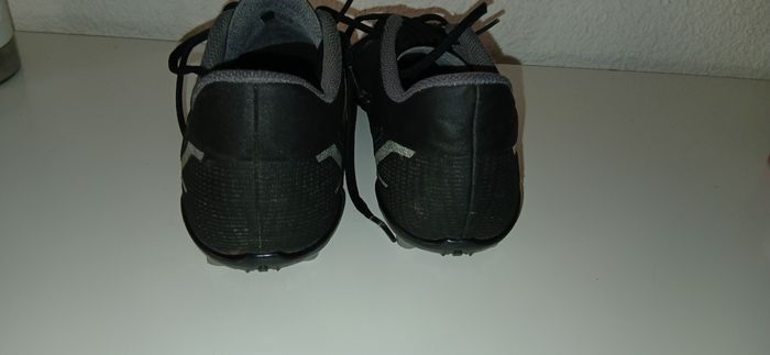 Crampons football  Nike mercurial 38.5 - photo numéro 6