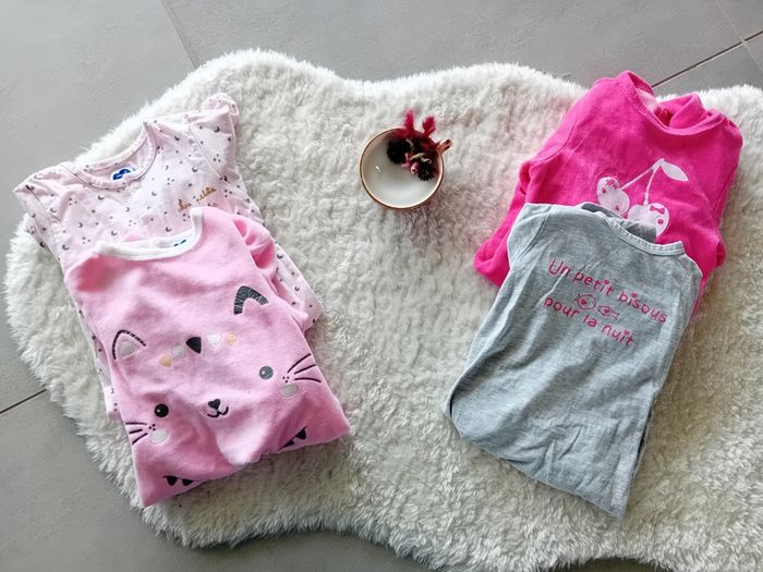 Lot pyjama 9 mois