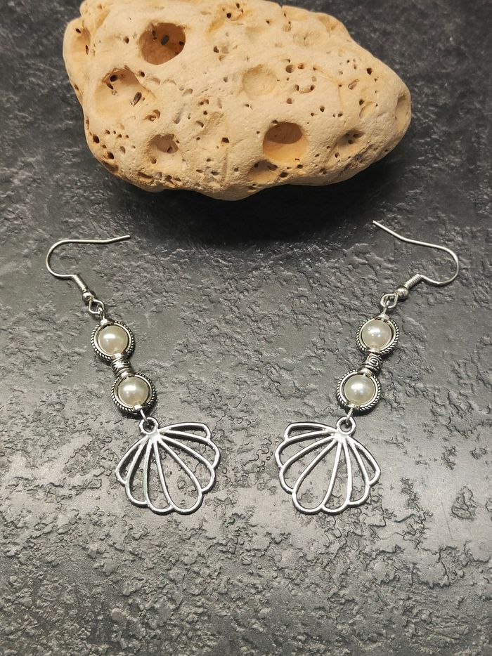 Boucles d'oreilles pendantes