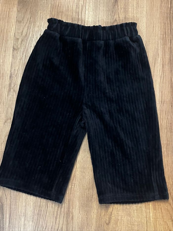Pantalon noir en velours Kiabi 12 mois