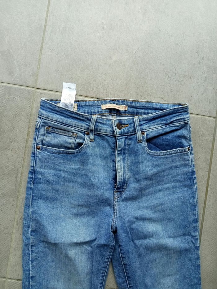 Pantalon jeans bleu Levi's 721 28 X 32 / 38 M - photo numéro 2
