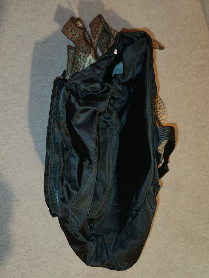 Grand sac multifonction (voyage, sac à langer, sport) - photo numéro 3