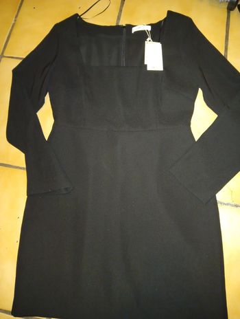 Robe noir