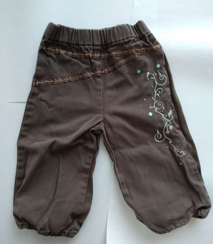 #lot De 2 Pantalons Bébé Fille Taille 12 Mois - photo numéro 3