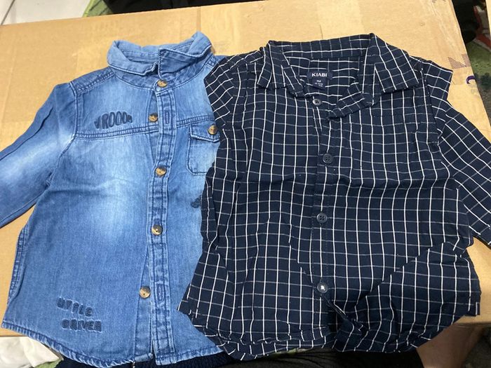 Lot de deux chemises 9 mois