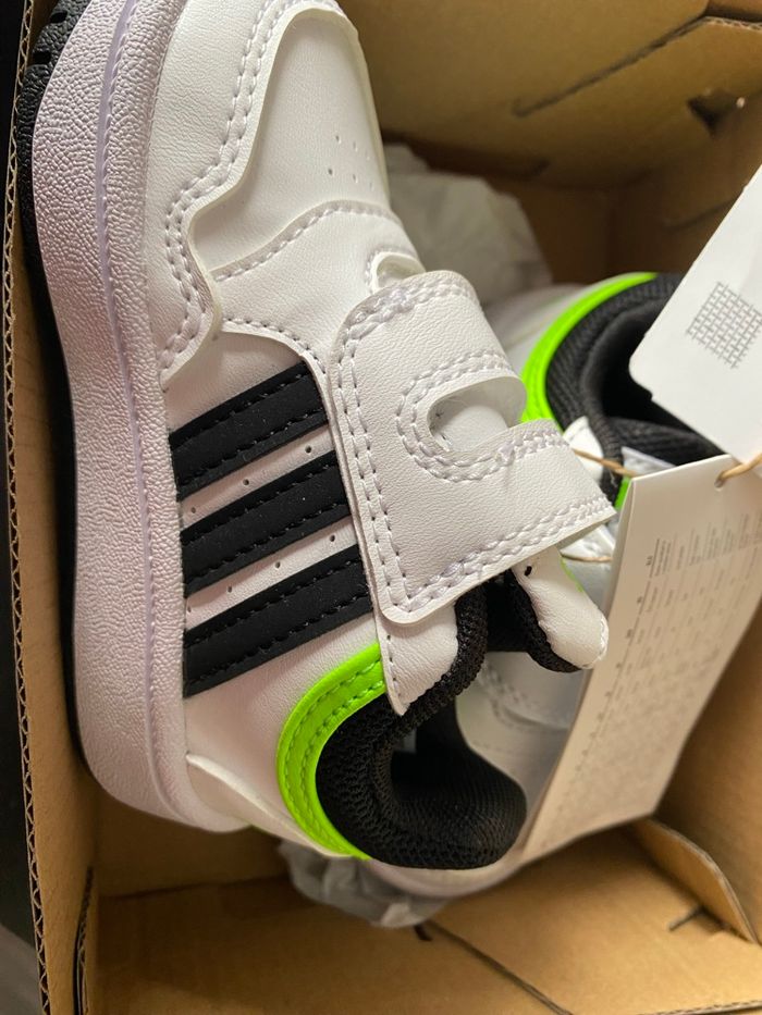 Baskets adidas - photo numéro 6