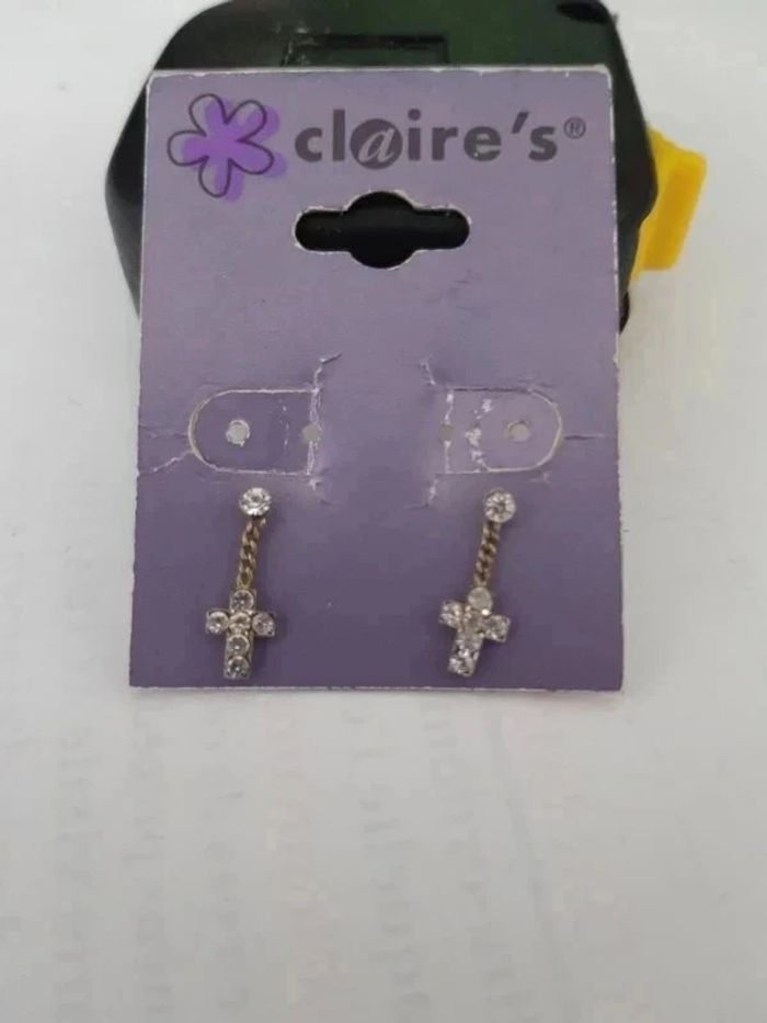 Boucle d'oreille croix claire's