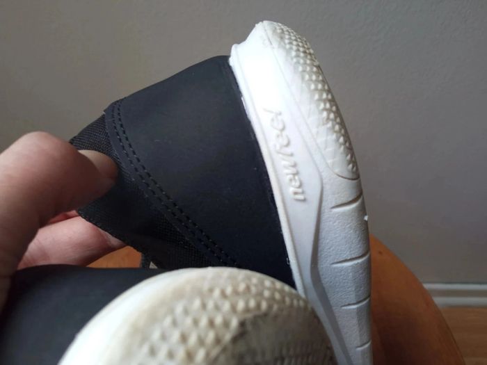 Baskets noire et blanche à scratch taille 38 EUR New Feel Flex Décathlon - photo numéro 14