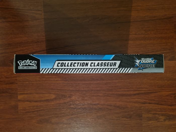 Coffret pokemon classeur Ev10.5 foudre noire - photo numéro 3