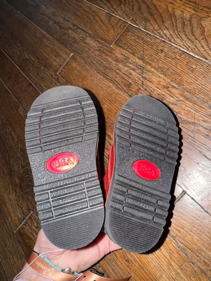 Chaussures en cuir babybotte  Taille 21 Jamais porté - photo numéro 5