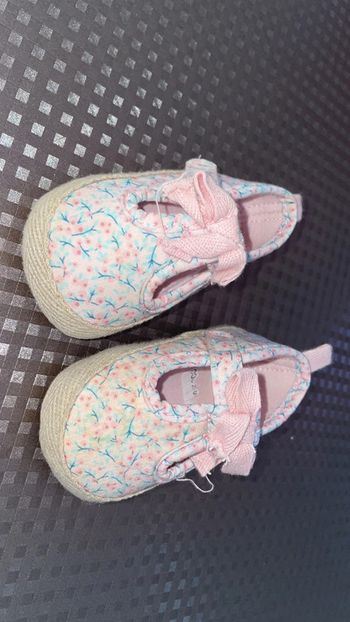 Chaussures style babies 6 mois