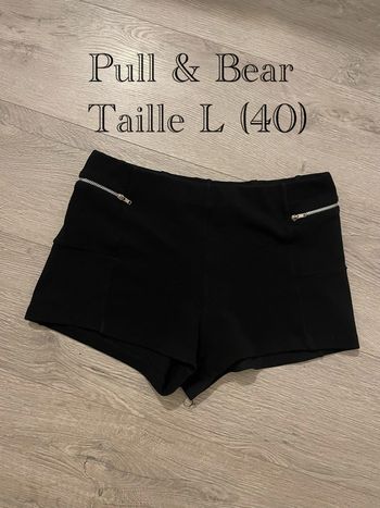 Short noir Pull & Bear - Taille L (40) - Fermetures éclair