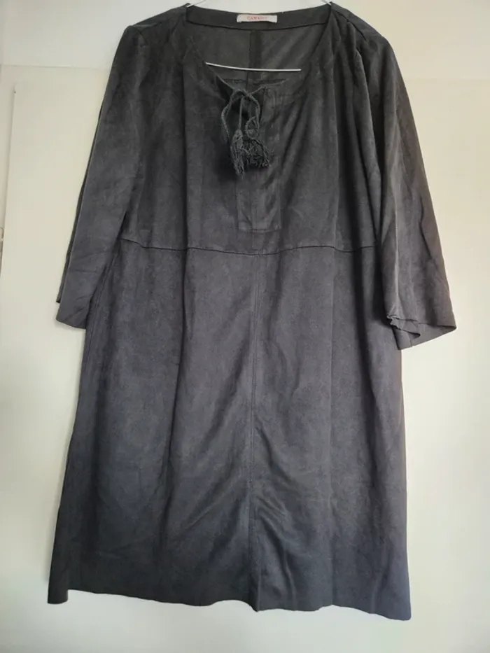 Robe noire Camaïeu effet daim taille 40 - photo numéro 3