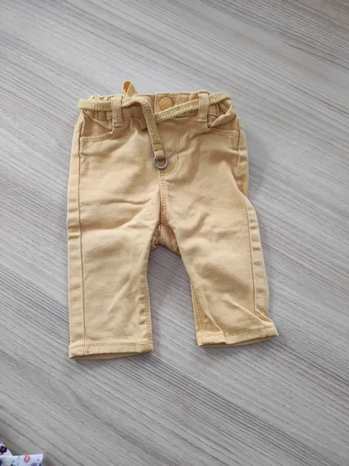 Lot 2 pantalons 3 mois - photo numéro 2