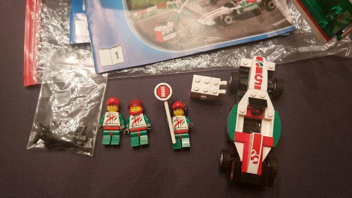 Lego 60025 camion voiture de course - photo numéro 2