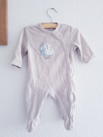 Kiabi - Grenouillère / pyjama une pièce / dors bien en velours - Hug Me !