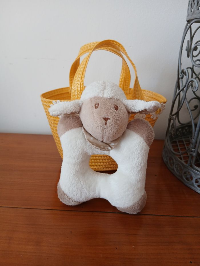 Nattou: Doudou-grelot "Petit Mouton" - photo numéro 2