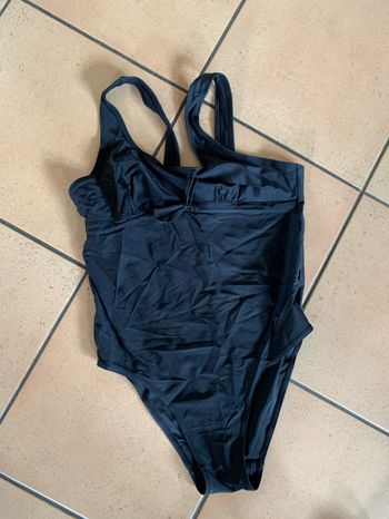 Maillot de bain grossesse
