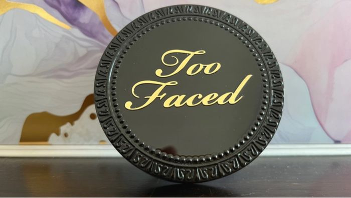 Fond de teint poudre Cocoa Powder Too Faced neuf
