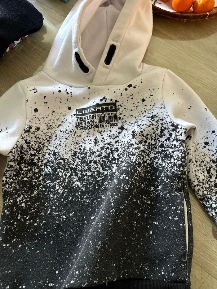 Lot de sweat-shirt - photo numéro 3