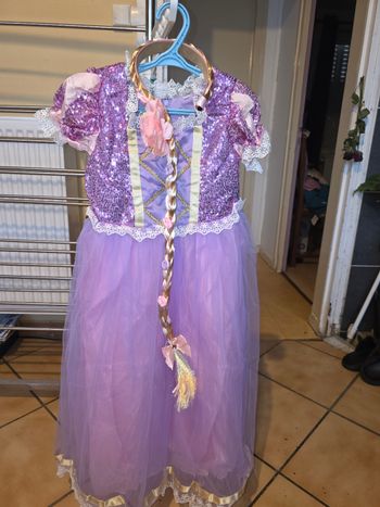 Déguisement RAIPONCE neuf