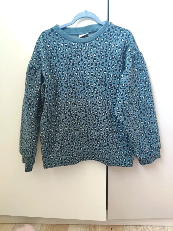 Pull tape a l'oeil 8 ans