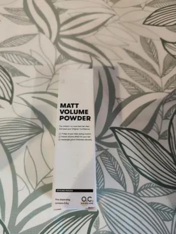 Original confidence poudre volume mat 5,5g à utiliser 24 mois après ouverture