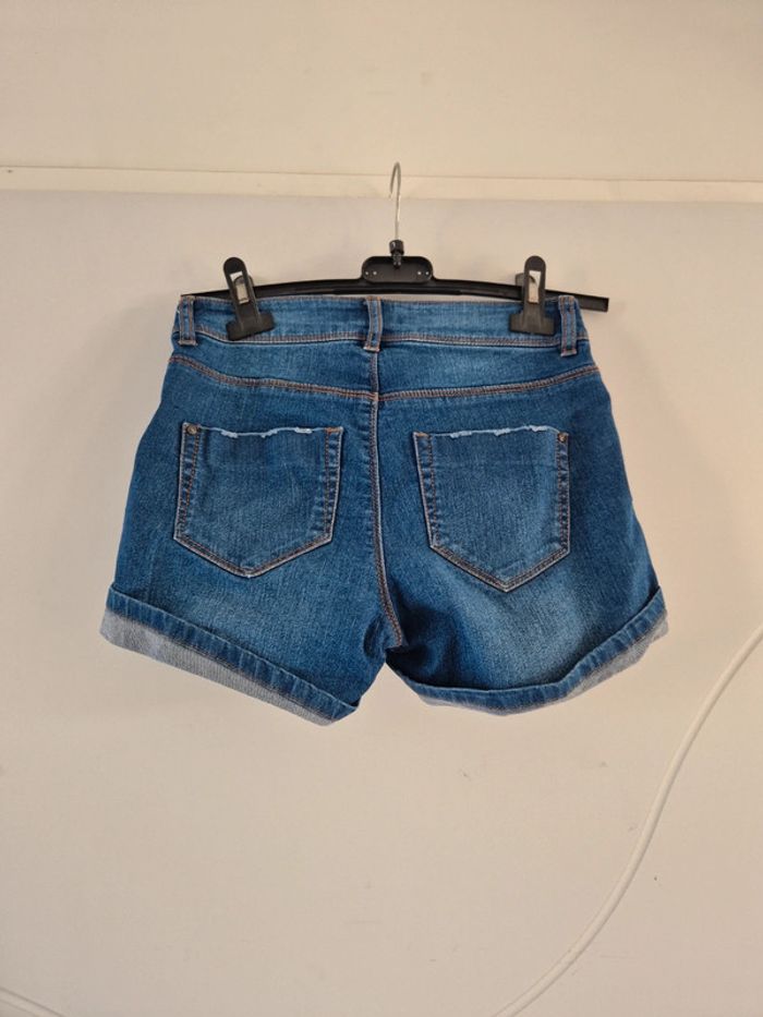Short ado/femme - photo numéro 2
