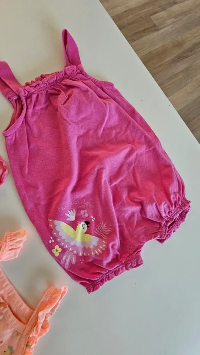 Lot combishort rose 6mois - photo numéro 4