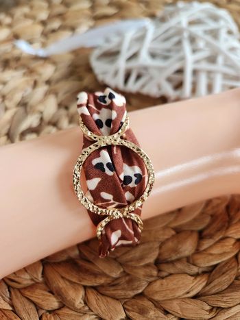 Bracelet jonc et foulard