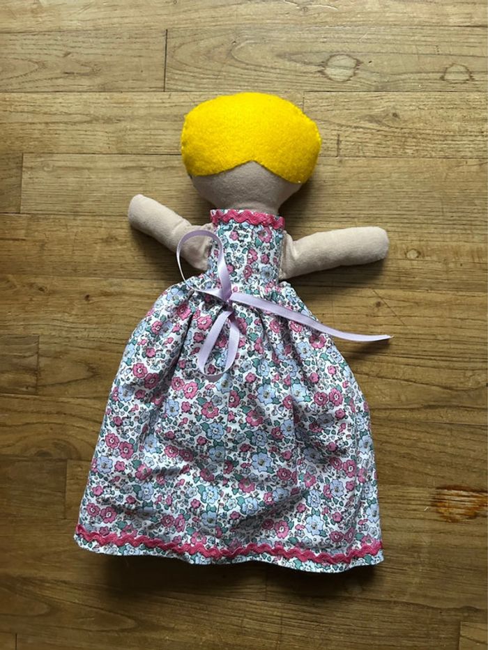 Poupée de chiffon - photo numéro 2