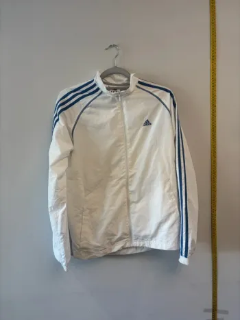 Cortavientos Adidas blanca