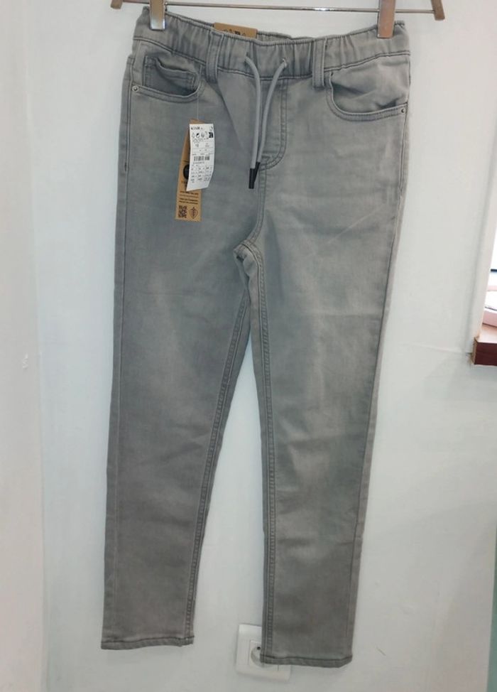 Jeans neuf