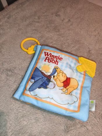 Livre en tissu Winnie l'ourson Disney