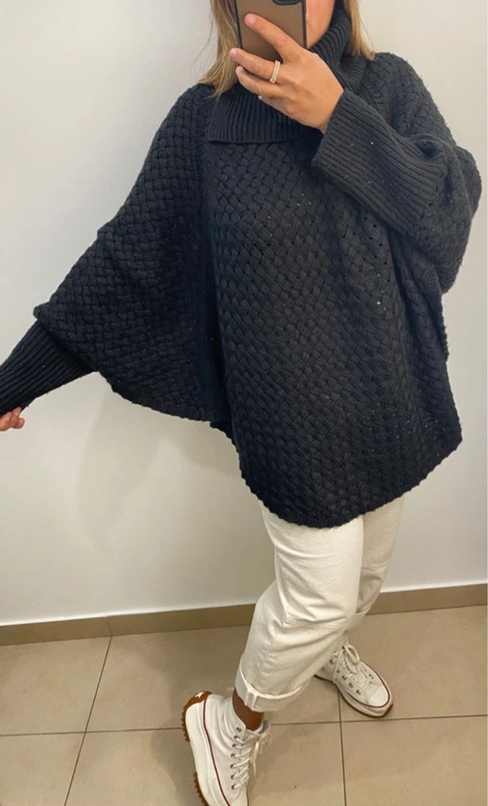 Superbe Pull Poncho  Noir Taille L-XL - photo numéro 3