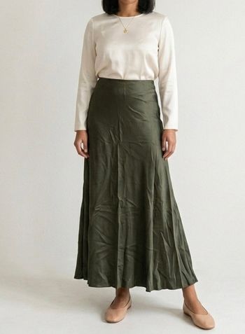 Jupe longue fluide kaki effet soie taille 38 à 44