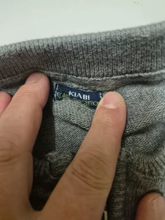 Gilet gris - photo numéro 2