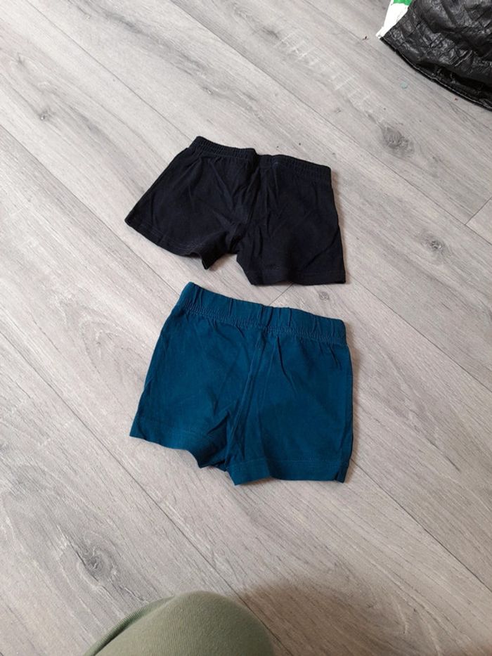 Lot de 2 shorts 6 mois - photo numéro 4