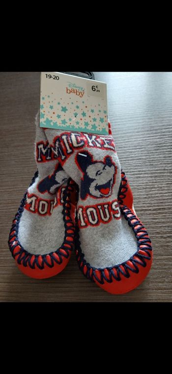 Chaussettes chaussons disney Mickey 19/20