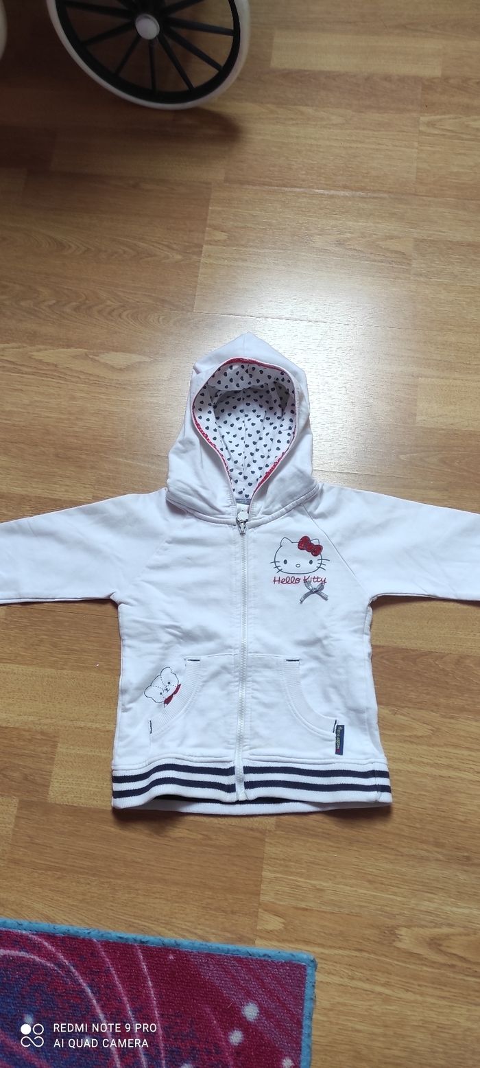 Veste hello Kitty 18 mois - photo numéro 2