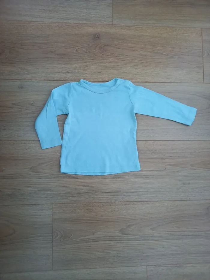 Tee shirt bleu manches longues
