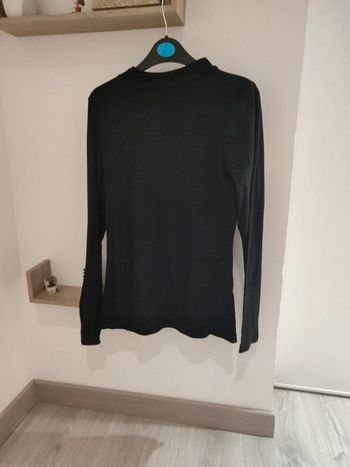 Haut noir taille 14 ans