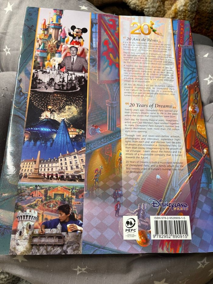 Livre sur 20 ans de Disneyland Paris - photo numéro 2