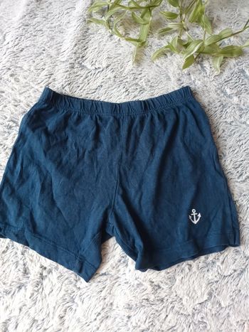 Short bleu 3ans