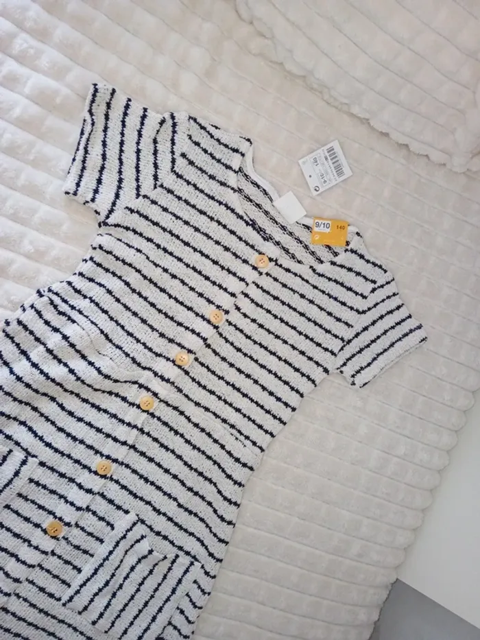 Robe en maille fille neuf 9/10ans Lefties 🤍🌼 - photo numéro 4